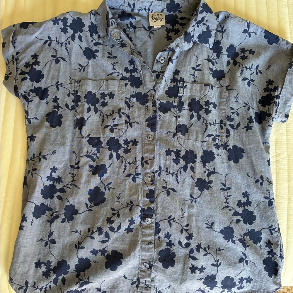 Como Vintage Blue Floral Blouse